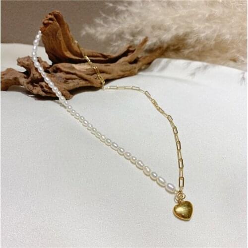 LOVOACC Asymmetric Gold Color Metallic Heart Choker Necklace for Women Imitation Pearls Beaded Chain Love Pendant Necklaces Gift