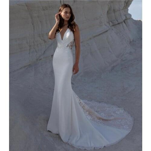 Luxury Wedding Dress Embroidered Lace Boat Neck Ball Gowns Sleevelesswith Appliques Sashes Vestido De Noiva Plus Size Button