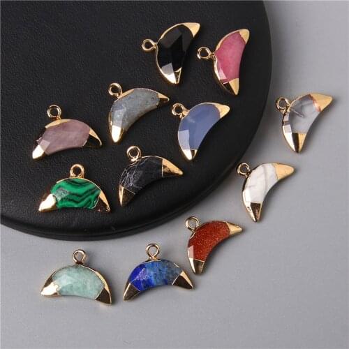 2pcs Personality Fashion Moon Horn Shape Metal Natural Labradorite Quartz Tiger Eye Stone Pendant Charm for Making DIY Jewelry