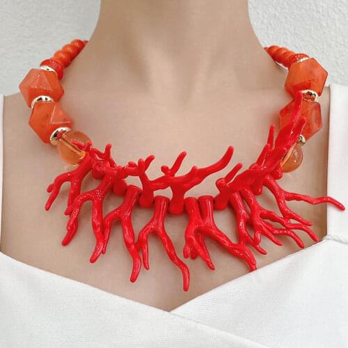 GuanLong Red Antler Christmas Long Necklace for Girls Vintage Custom Beads Necklace Women Charms Acrylic Resin Wood Necklaces