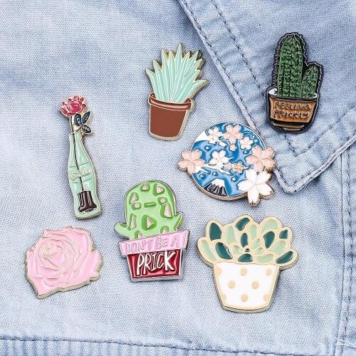 Hot Fashion Potted Plant Enamel Pins Green plant Brooch Cactus Aloe Lapel Pin Shirt Bag Catoon Badge Charms Brooches for women