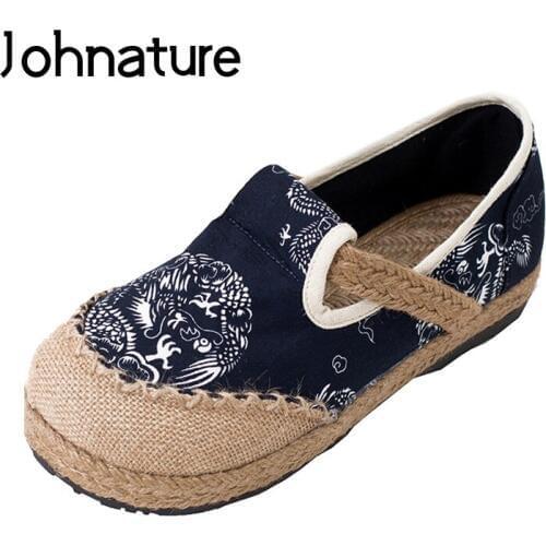 Johnature Ladies Shoes Totem Slip-on Round Toe Flats Casual Geometric 2020 New Autumn Canvas Sewing Handmade Women Shoes