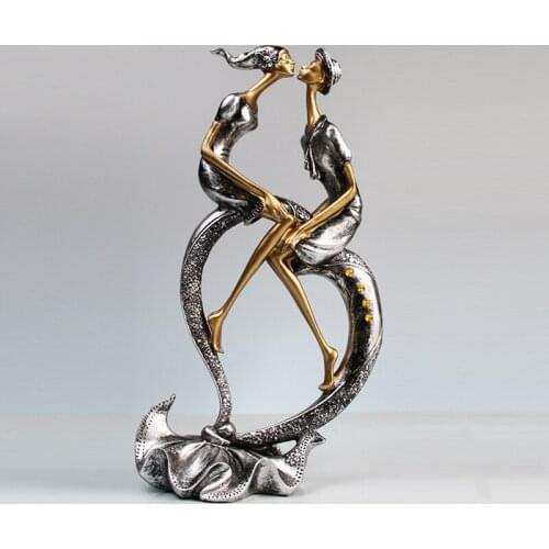 LOVE COUPLES MINIATURES HOME DECORATION ACCESSORIES CREATIVITY EUROPE RESIN DECORATION CRAFTS PERSON HOME DECOR WEDDING GIFTS