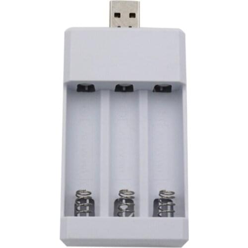 2021 New 3-Slot USB Plug Battery Charger AA /AAA 1.2V Portable Ni-Cd Rechargeable Battery
