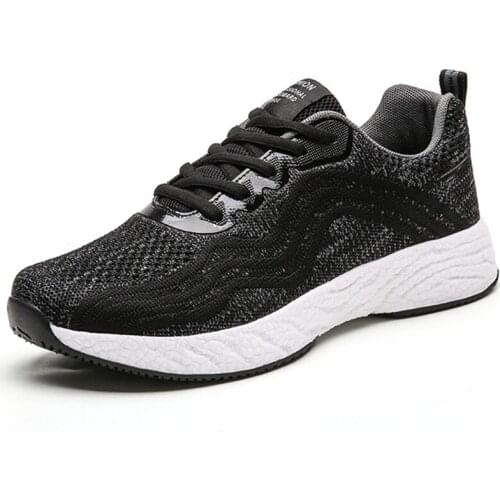 Running shoes new flying woven breathable mens sports shoes brand sneakers lightweight mens shoes outdoor training shoes 2021