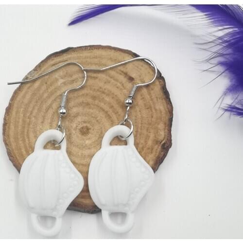 New 7-color Mask Earrings Doctor Medical Tools Resin Mask Nurse Medical Student Gift Earring Souvenir