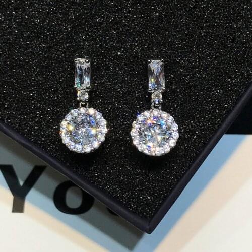 Korean Womens Temperament Geometric Round AAA Zircon Gold Pendant Earrings Fashion All-match Hypoallergenic Earring