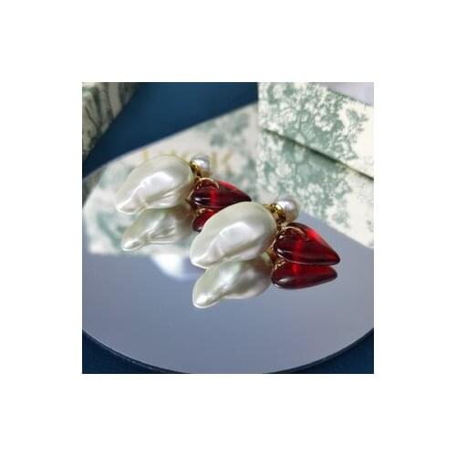 European and American wine red glass heart-shaped earrings