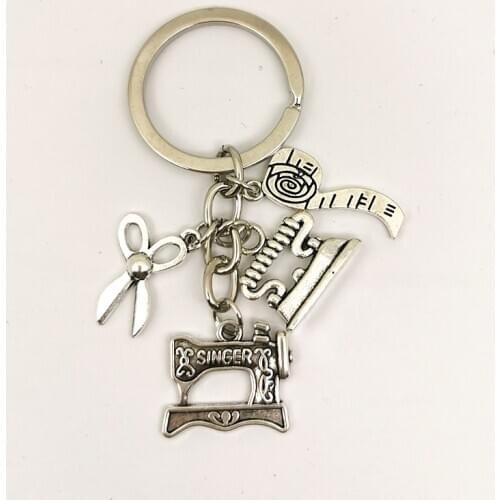 New Sewing machine keychain, scissors and tape measure seamstress keychain, tailored keychain, friends fashion Jewellery gift