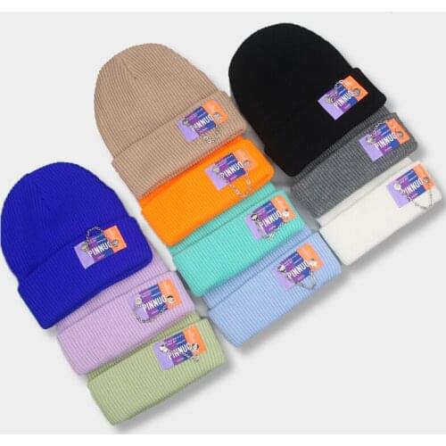 Womens Hat Knitted Solid Chain 2021 New Men Caps Beanie Outdoor Cycling White Black Outdoor Keep Warm Winter Hat Gorras Hombre