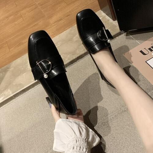 2019 Patent Leather Oxfords Women Shoes Metal Buckle Slip on Thick Sole Platform Shoes Woman Plus Size Ladies Shoes U14-54