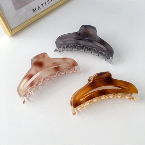 Women Vintage Acetate Hair Clips 2021 Lady Hollow Leopard Print Plate Hairpin Female Tortoiseshell Hair Claw