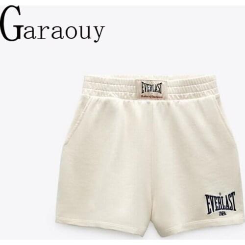 Garaouy Women's Shorts