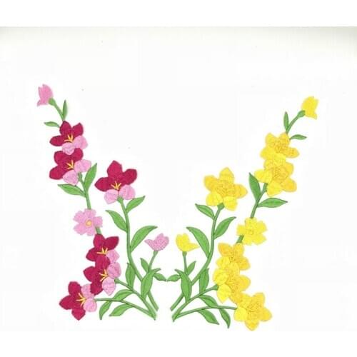 Plum Blossom Rose Flower Applique Clothing Embroidery Patch Fabric Sticker Iron on Peony Patch Craft Sewing Repair Embroidered