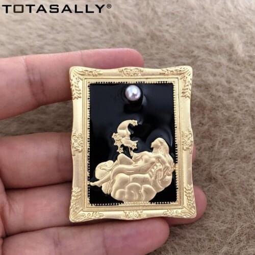 TOTASALLY Famux Oil Painting Brooch for Women Vintage Fabulous Lady Images Costume Pins Statement Jewelry Gifts Dropship