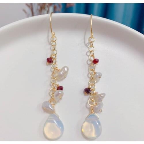 DAIMI Designer All-match Temperament Earrings Simple Personality Jewelry Opal Pearl Female Jewelry Factory