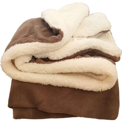 Hot-selling winter household warm blankets, thick blankets, lamb velvet sheets, nap blankets for dormitories and offices