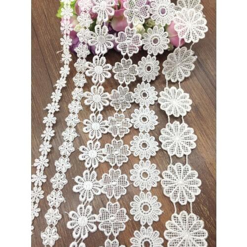 Soluble Lace Embroidery Flower Ribbon Lace Neckline Collar Applique Thread Patches Scrapbooking Sticker