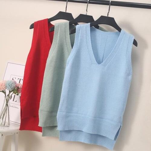 New 2021 Autumn And Winter Japanese Preppy Style Embroidery Sleeveless V Neck Knitted Loose Vest Sweaters Womens Knitted Sweater