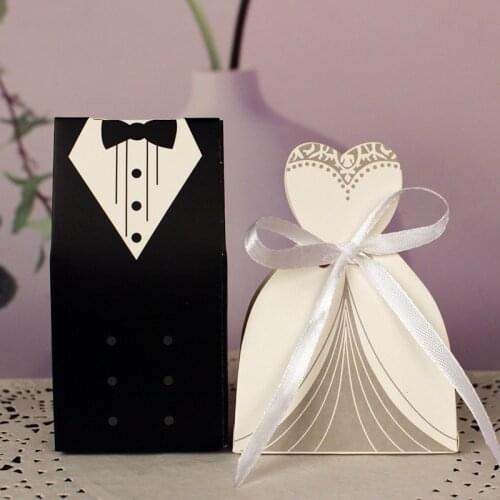 5pcs Wedding Gifts Case Bride Groom Tuxedo Dress Gown Ribbon Wedding Favor Candy Box Bag Party Decor Kraft