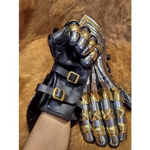 European 15th Century Grand Duke Gothic Armor Halloween cosplay Medieval knight Steel gloves Brass Gothic Luxury Handguards