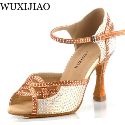 WUXIJIAO Shining Latin Dance Shoes Women Salas Ballroom Dance Shoes Pearl High Heel 9cm Waltz Software Shoes Selling Hot