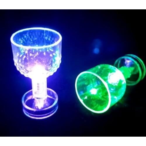 LED Flashing Color Change Water Activated Light Up Beer Whisky 50Ml Drink Cup
