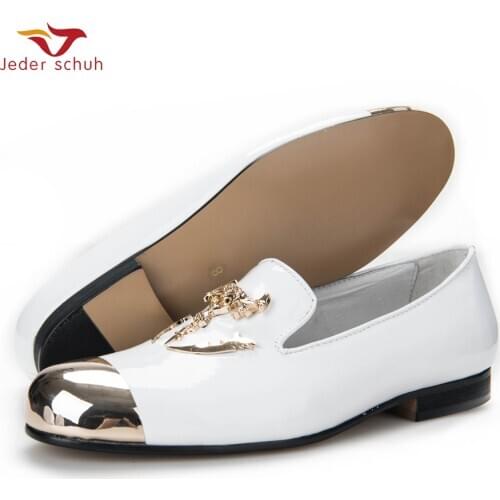 New Metal Toe And Metal Skull Buckle Men Patent Leather Casual Shoes Men Party And Wedding Loafers MenS Flats Free Shipping