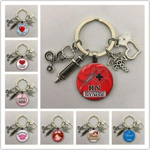 Hot Selling Live Love Heal Keychain FNP Family Nurse Practitioner RN Registered Nurse Keychain Doctor Charm Keychain