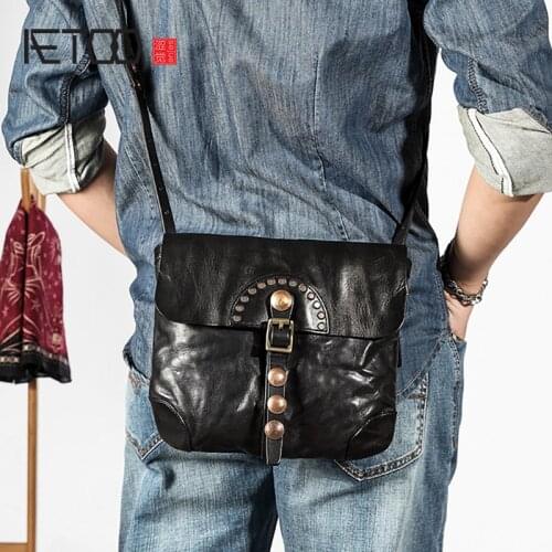 AETOO Retro first layer leather messenger bag, mens leather messenger bag, mens bag wrinkled leather shoulder bag