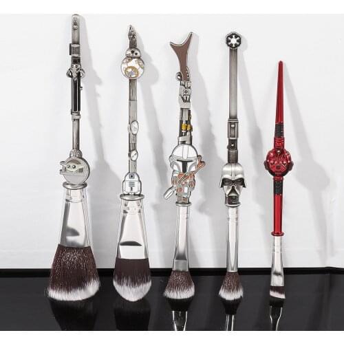 2021 Vintage Robot Makeup Brushes Tool Set 5pcs Face Cosmetic Foundation Brush Powder Shadow Eyebrow Brush Soft Synthetic Hair