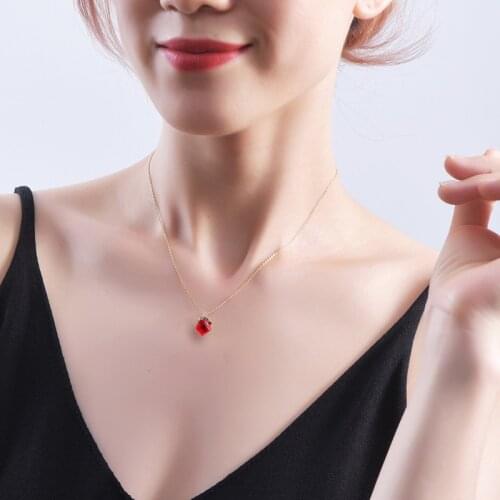 Fashion Colorful Square Crystal Glass Necklace For Women Clavicle Chain Golden Pendant Necklaces For Friend Gift Accessories