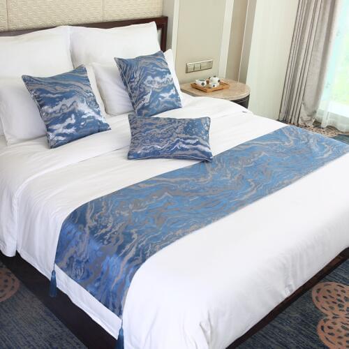 Classical New Chinese Style Abstract Pattern Bed Runner Landscape Painting Blue and White Bed Flag Hotel Bedscape