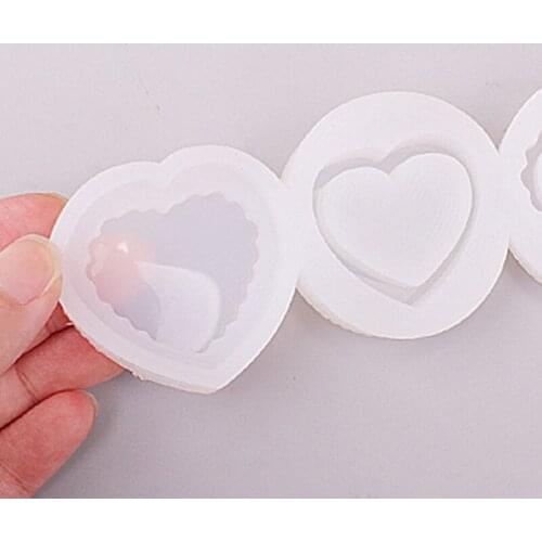 20CF Non-toxic Resin Casting Love Heart Pendant Heart Shaped Resin Molds Cooking Bake Muffins Cupcakes Chocolate Cake Dessert