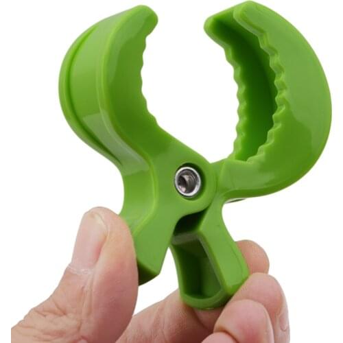 4pcs/Set Baby Car Seat Accessories Toy Lamp Pram Stroller Peg To Hook Cover Blanket Mosquito Net Clips