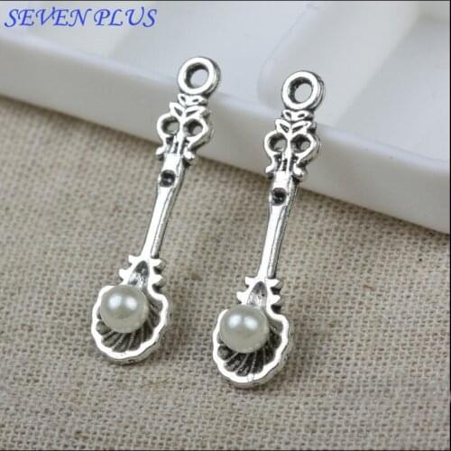 High Quality 6 Pieces/Lot 33mm*9mm Antique Silver Plated Vintage Pearl Spoon Charms For Jewelry Making