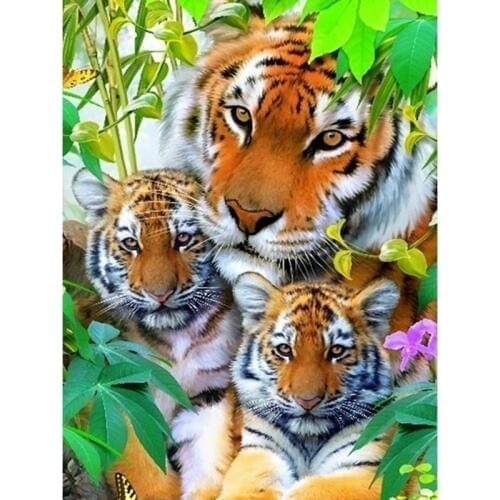 GLymg Needlework 5D Diy Diamond Painting Tiger Animal series Diamond embroidery Kits Mosaic Picture All Square Three Head Tiger