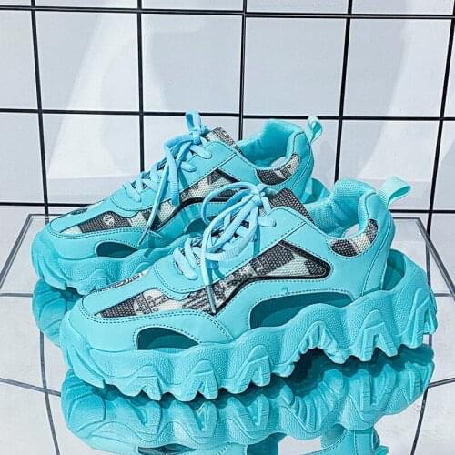 Summer Blue Hollow out Sneakers for Men Street Print Designer Sneakers Men Non Slip Breathable Platform Mens Training Shoes