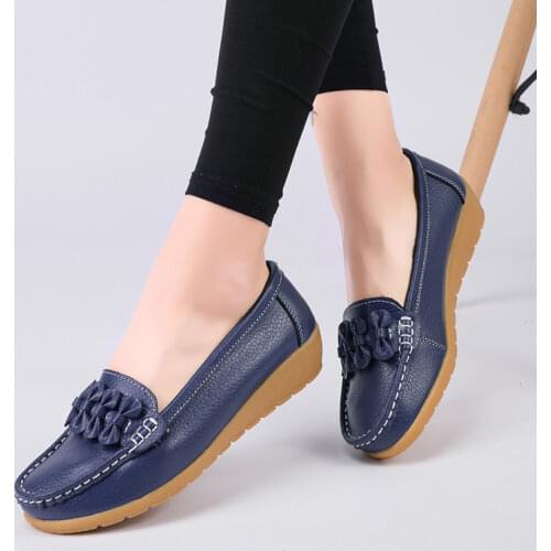 Shallow mouth womens single shoes mid-heel leather shoes dance shoes middle-aged bow knot wedges mother shoes soft sole