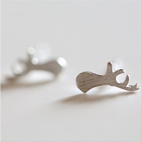 2015 new fashion cute animal stud earrings ,horn earrings for women