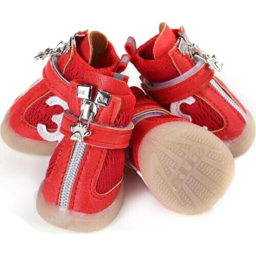 New pet shoes outdoor dog sports shoes comfortable skin friendly and breathable dog shoes