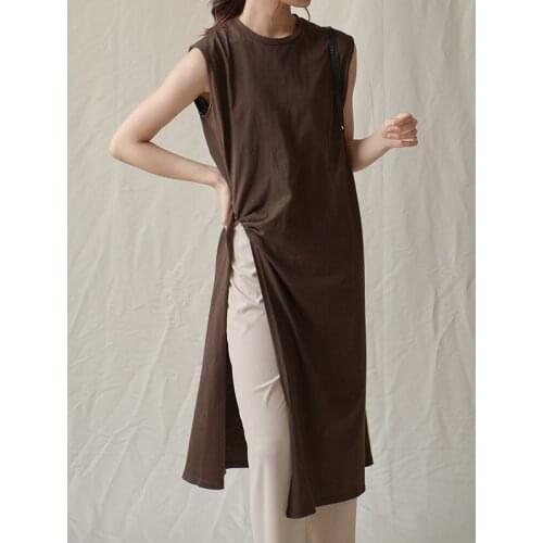 Sleeveless T-shirt female split irregular medium and long slim round collar outside solid color T-shirt 0907