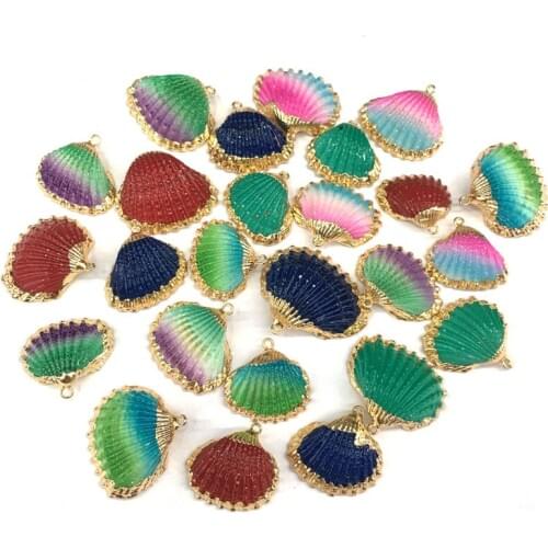 2020 5pcs New Gold Shell Pendant Necklace Fan Shaped Womens DIY Bracelet Jewellery Exquisite Gift Multi Style Size 21x24mm