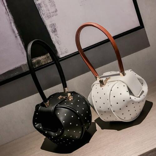 New Ladies Bag Personality Creative Women Handbag Fashion Mini Round Bag Women Black White 2019 Female Tote