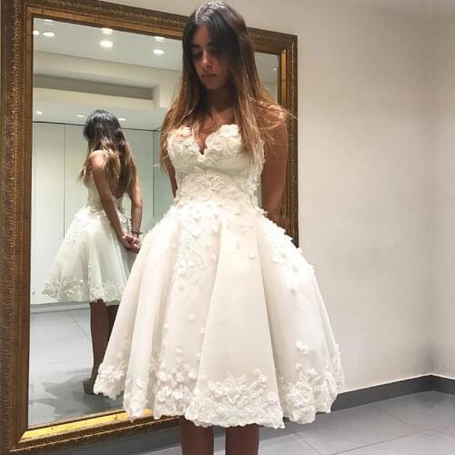 Cream Ivory Short Prom Dresses 2019 Off the Shoulder Appliques Knee Length Cocktail Dress for Graduation Party Dresses Junior
