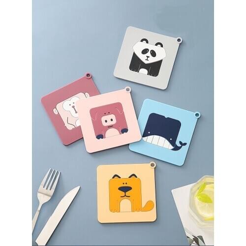 PVC Table Mats Coasters Hot Pad Round Table Mat Stand for Mugs Anti Slip Drink Insulated Placemats Kitchen Cute Animals