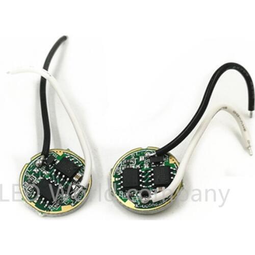 1PCS DC3.7V 5 Modes LED Flashlight Driver for CREE XML-T6 U2 /XML2 10W LED Light Lamp/Torch