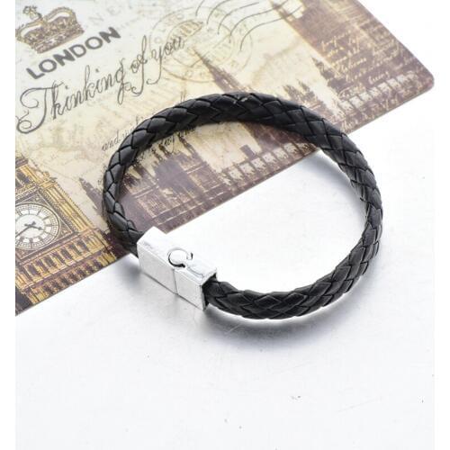 TOUCHEART Classic Punk Magnetic Clasp Bracelet&Bangle For Men Women Black Braided Leather Jewelry Friendship Bracelets SBR190182