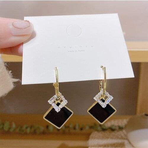 XIYANIKE Advanced Geometric Square Earrings Fashion Temperament Joker Earrings Black Retro Simple Atmospheric Earrings
