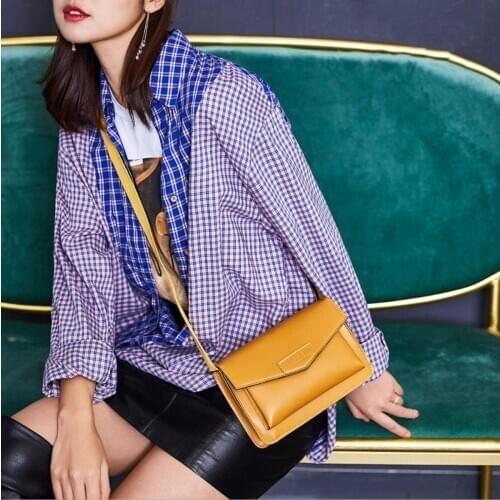 Wide crossbady shouder bags for women 2020 small square bag fashion simple diagonal messenger bag women leather